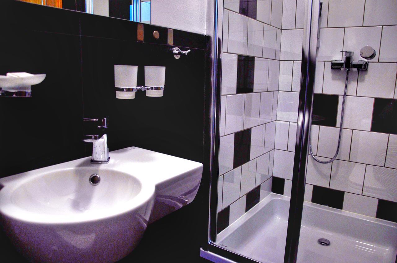 Hotel Klondaik Corner Варка Экстерьер фото
