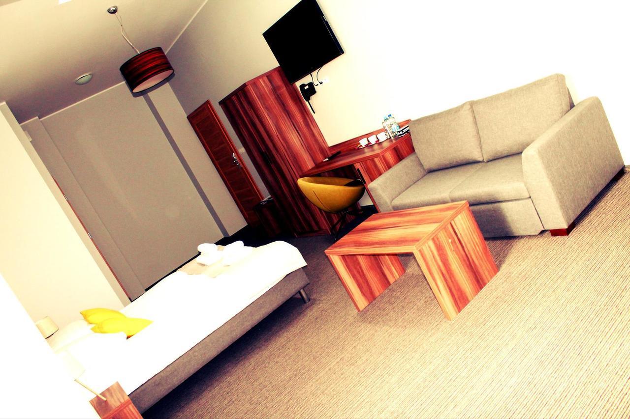 Hotel Klondaik Corner Варка Экстерьер фото